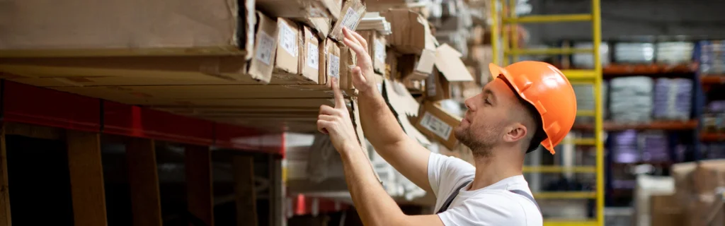 Decentralized warehousing