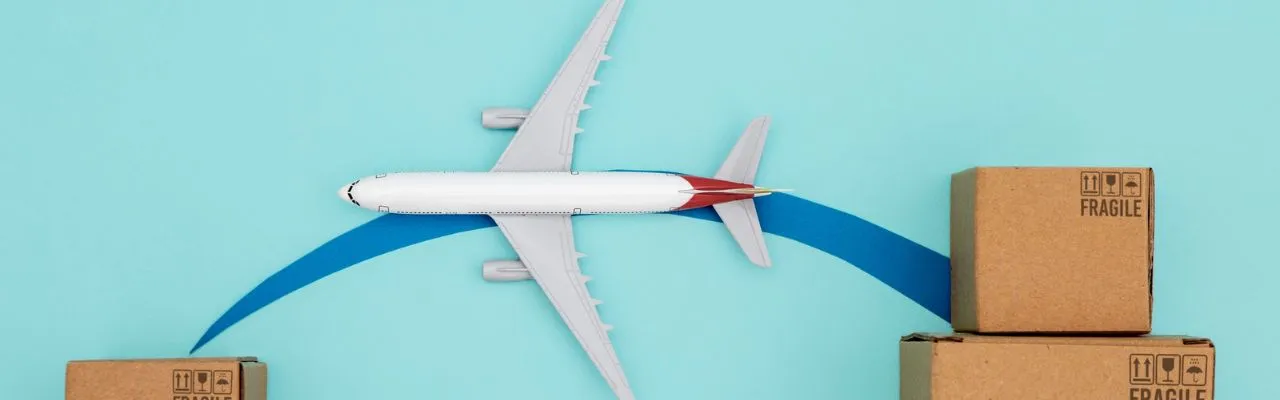 Cómo optimizar costos transporte aéreo